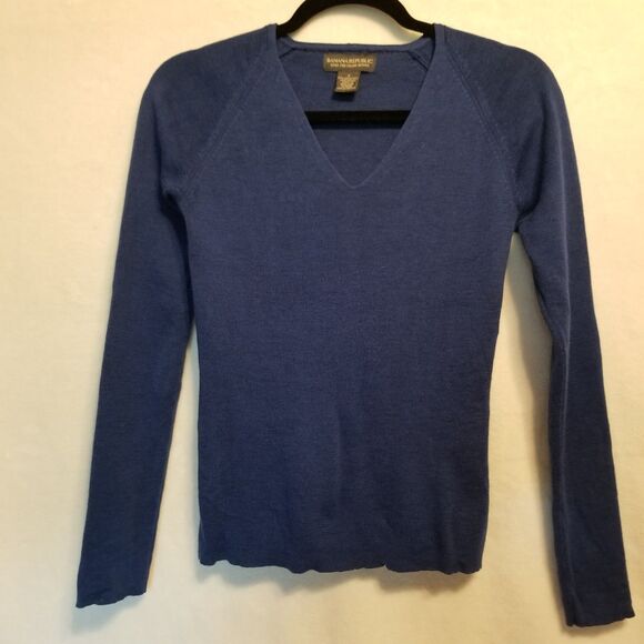 Banana Republic S Sweater Extra Fine Italian Merino Wool V Neck Fitted Preppy - Picture 1 of 9